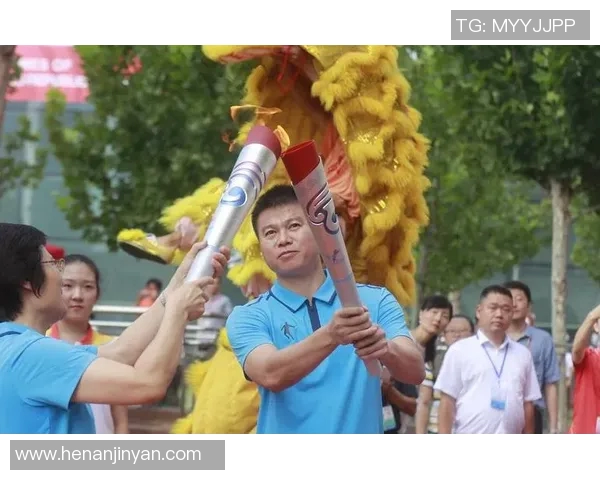 全运会回顾：成都足球队在比赛中的战术意识与团队配合分析