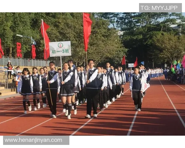 牟山小学足球明星展现青春风采助力校园体育发展新篇章